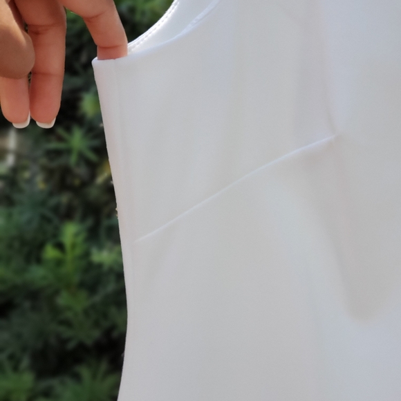 Dress - Picture 6 of 9